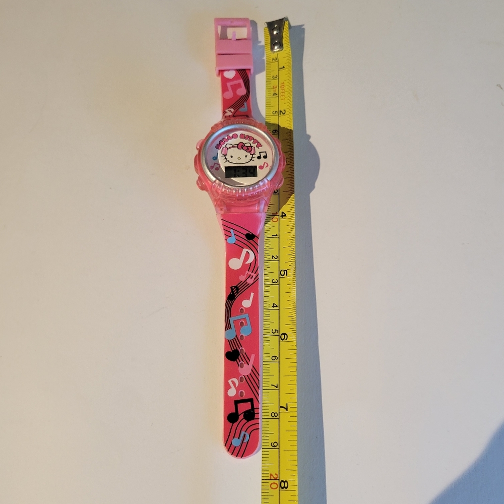 Hello Kitty Watch - Picture 4 of 4